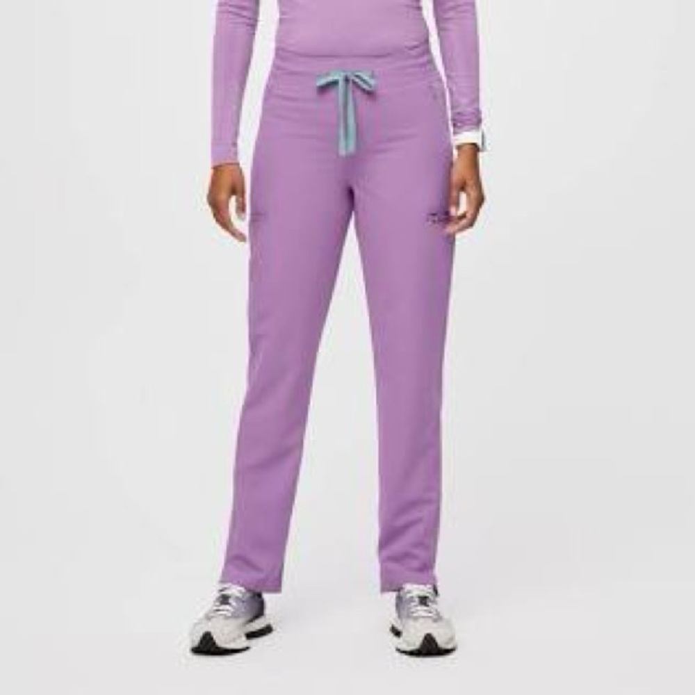 Figs Women's High waisted Yola scrub pants